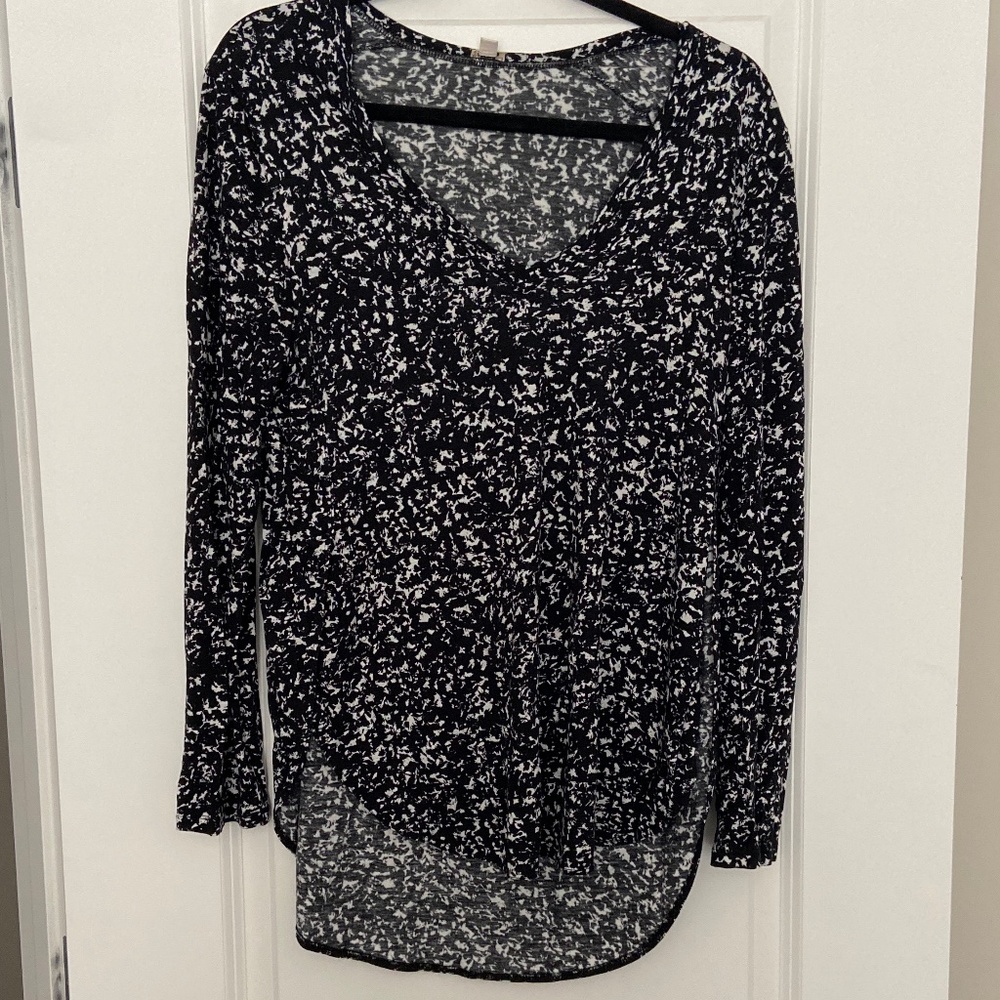 Wilfred Memento long Sleeve t-shirt - like new
